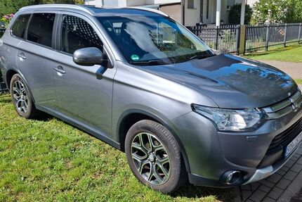 Mitsubishi Outlander 171.000 km 10.400 &euro; Petershagen/Eggersdorf 15370