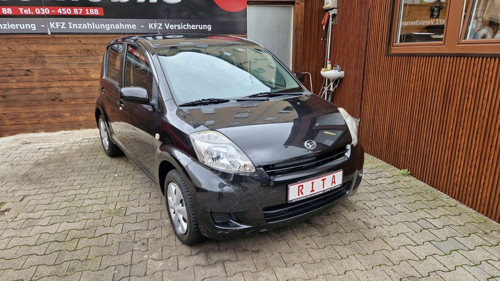 Daihatsu Sirion 91.155 km 2.480 € Berlin 10627