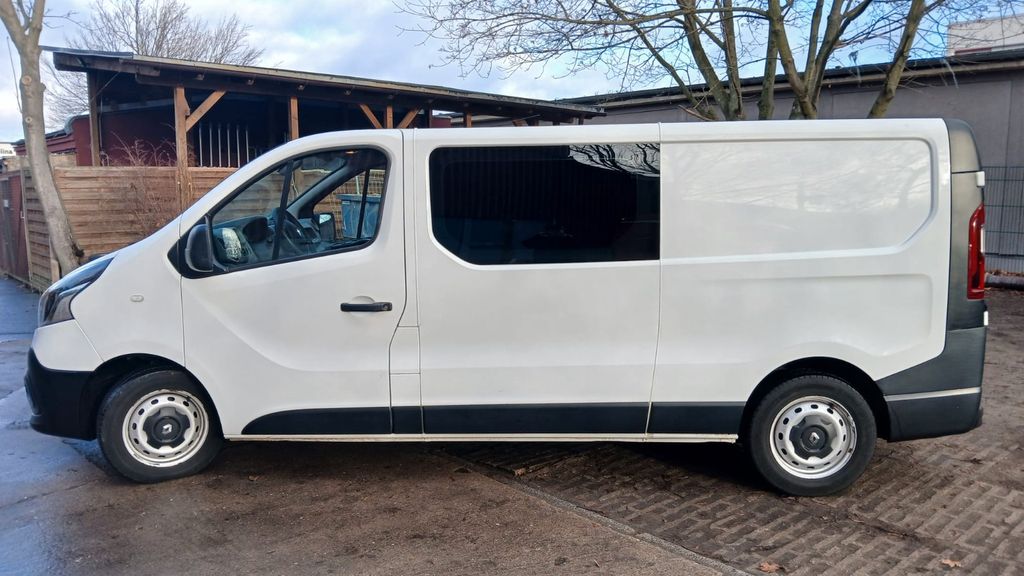 Renault Trafic 140.800 km 11.000 &euro; Berlin - Spandau 13581