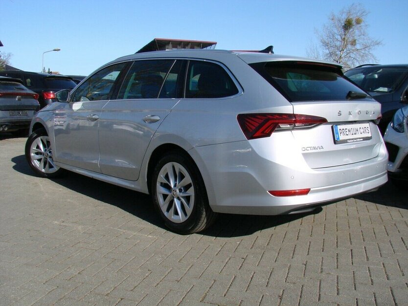 Skoda Octavia 2.0TDI Style ACC Columbus HeadUp AHK 48.103 km 27.480 € Falkensee 14612
