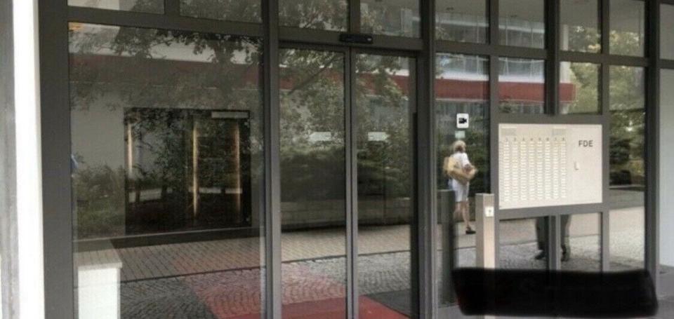 Etagenwohnung Berlin Mitte - 2 Zimmer, 52 m&sup2;, 1.550&euro; | Angebot:25908207