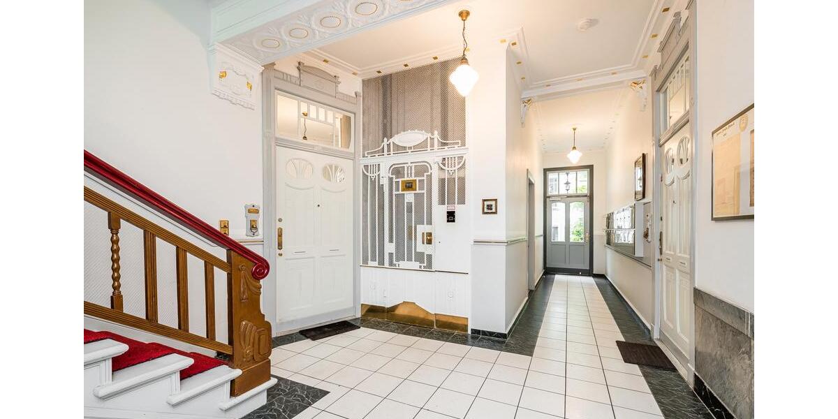 Etagenwohnung Berlin Charlottenburg-Wilmersdorf - 4 Zimmer, 120 m&sup2;, 2.750&euro; | Angebot:25962863