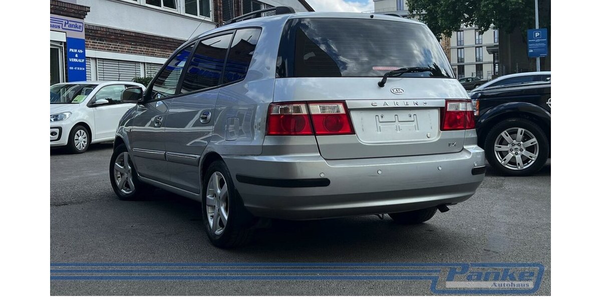 Kia Carens 2.0 16V EX Van*SchiebeD.*Klima*PDC*Bluet* 109.096 km 1.100 &euro; Berlin 13187