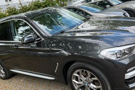 BMW X3 63.400 km 25.900 € Berlin 10119