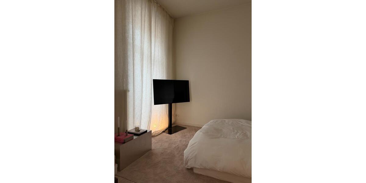 Etagenwohnung Berlin Pankow - 1 Zimmer, 43 m&sup2;, 1.200&euro; | Angebot:24818664