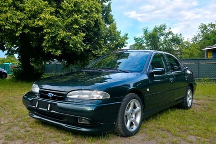 Ford Mondeo 185.000 km 3.890 &euro; Leegebruch 16767