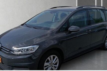 VW Touran 101.320 km 19.209 &euro; Berlin 10709