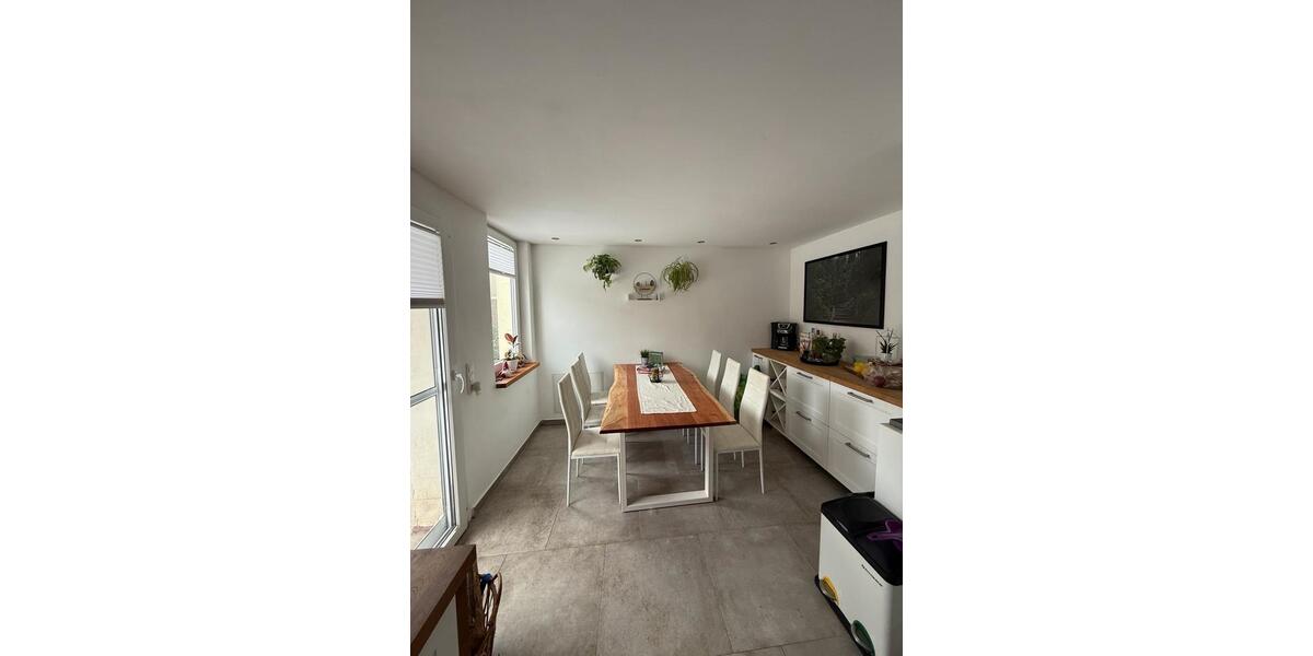 Einfamilienhaus Berlin Mitte - 2.5 Zimmer, 97 m&sup2;, 210.000&euro; | Angebot:25394903