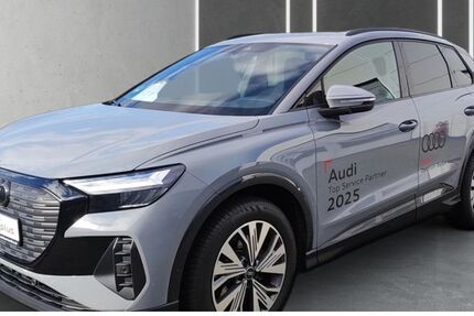 Audi Q4 e-tron 13.208 km 30.489 &euro; Berlin 13581