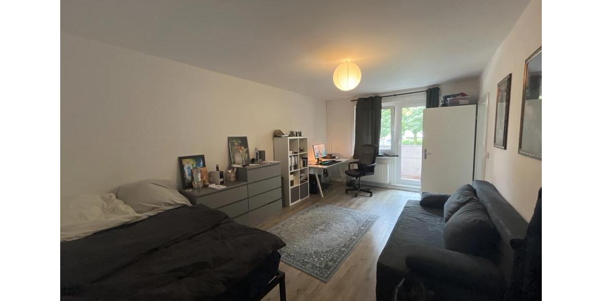 Hochparterre Berlin Lichtenberg - 1 Zimmer, 36 m&sup2;, 825&euro; | Angebot:24862581
