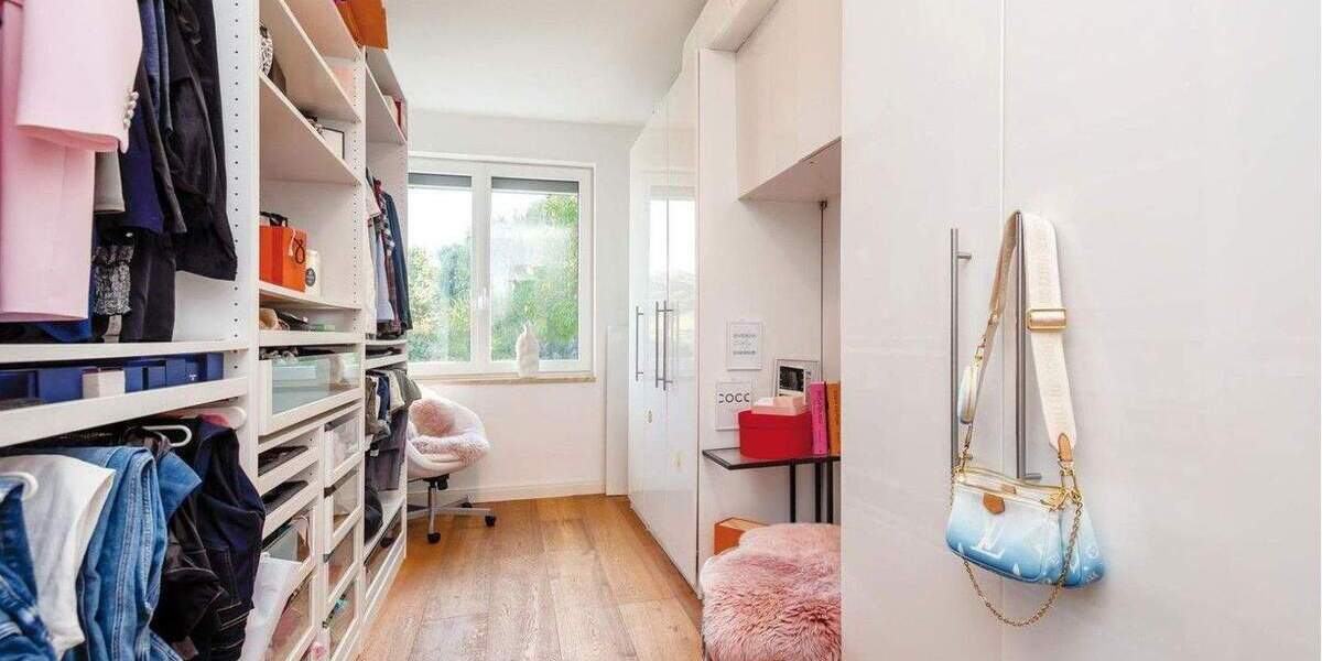 Einfamilienhaus Berlin Niederschönhausen - 5 Zimmer, 136 m&sup2;, 2.750&euro; | Angebot:24808325