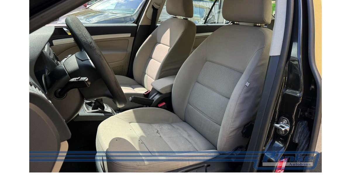 Skoda Octavia Ambiente*06/26TÜV*Klima*Tempo*AUX* 240.997 km 2.480 &euro; Berlin 13187