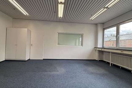 Büro in Berlin 1.620 € 135 m²