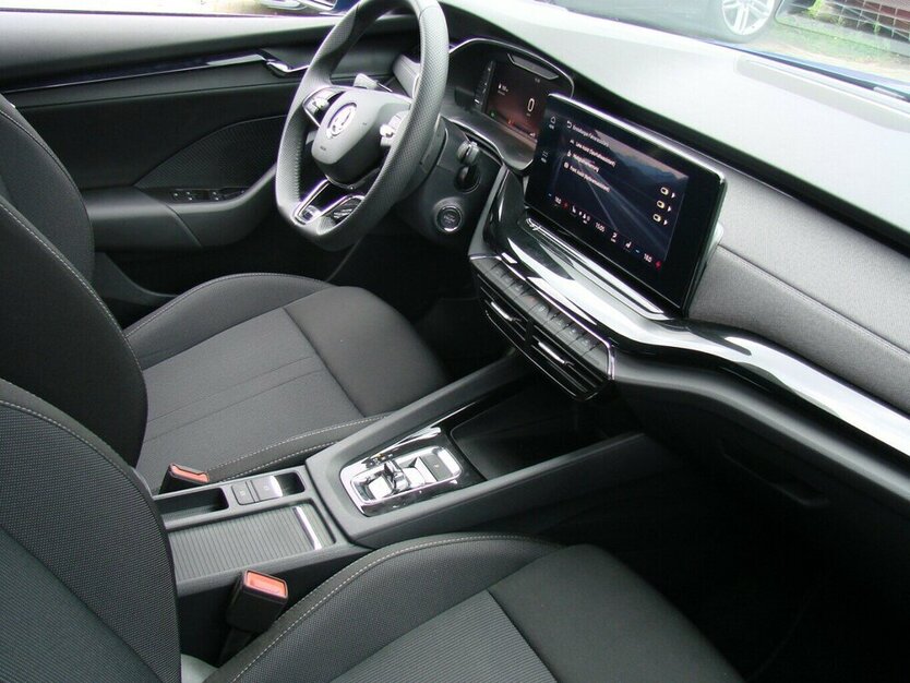 Skoda Octavia 2.0TDi Sportline LED Wireless App-Connect 13.291 km 30.980 € Falkensee 14612