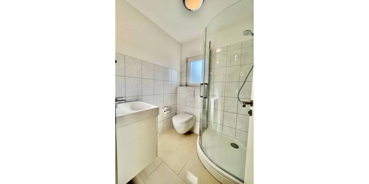 Einfamilienhaus Berlin Mahlsdorf - 4 Zimmer, 180 m&sup2;, 2.800&euro; | Angebot:26733227