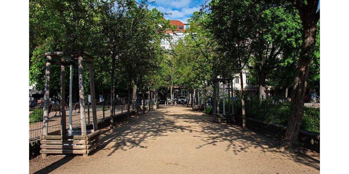 Einfamilienhaus Berlin Friedrichshain - 4 Zimmer, 380.000&euro; | Angebot:25716981
