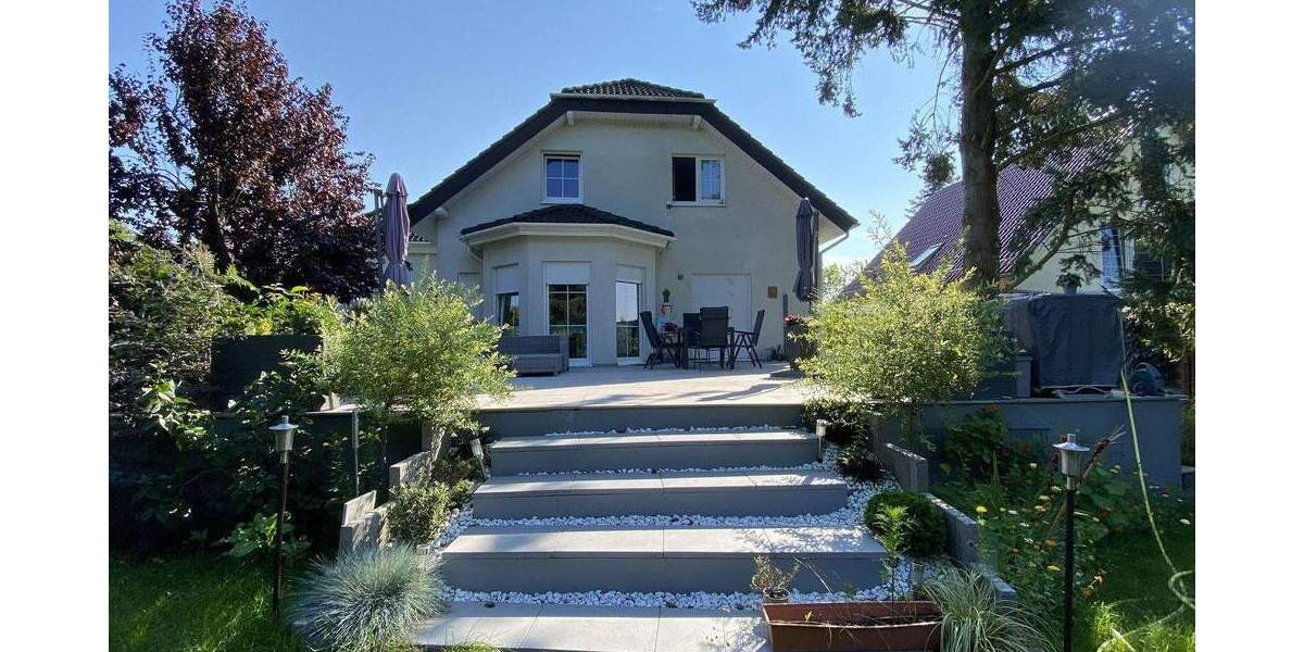 Einfamilienhaus Teltow - 5 Zimmer, 160 m&sup2;, 829.000&euro; | Angebot:24656861