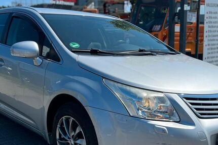 Toyota Avensis 115.000 km 4.499 &euro; Wildau 15745