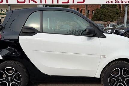 Smart ForTwo 44.000 km 15.900 &euro; Berlin 10787