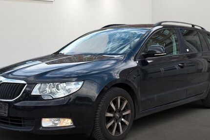 Skoda Superb 231.373 km 4.799 &euro; Berlin 12681