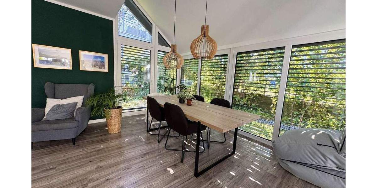 Familien-Traumhaus in bester Lage von Hermsdorf! 4 zimmer