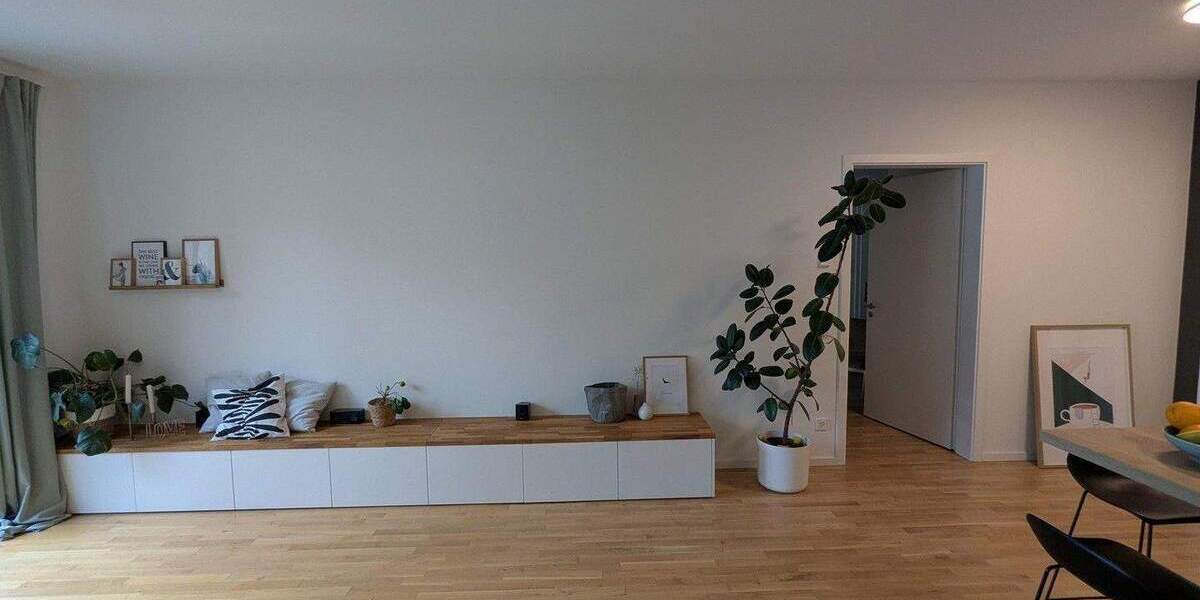 Provisionsfrei: helle 4-Zimmer Wohnung mit großem Balkon | 107m² | Karlshorst 4 zimmer
