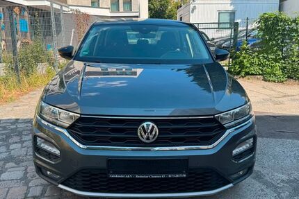 VW T-Roc 231.000 km 13.999 &euro; Berlin 13187