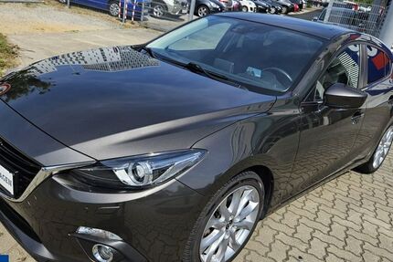 Mazda 3 92.622 km 9.989 &euro; Berlin - Köpenick 12555