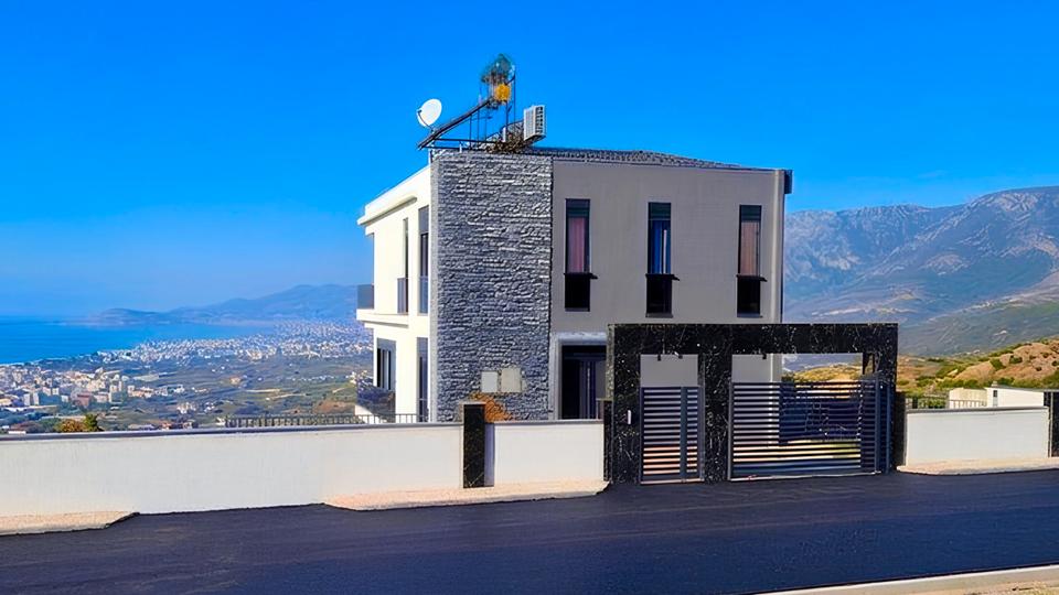Villa Berlin Mitte - 5 Zimmer, 285 m&sup2;, 672.000&euro; | Angebot:26579887