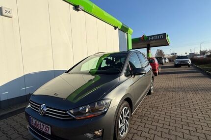 VW Golf 48.000 km 14.850 &euro; Berlin 12557