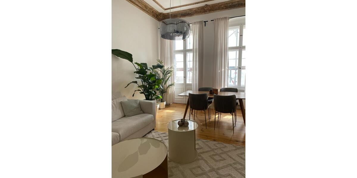 Etagenwohnung Berlin Friedrichshain-Kreuzberg - 2.5 Zimmer, 83 m&sup2;, 1.140&euro; | Angebot:25989759