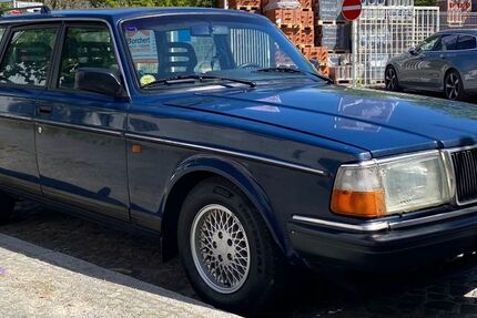 Volvo 240 247.790 km 1.999 &euro; Berlin 12205