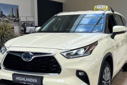 Toyota Highlander 40.000 km 53.000 € Berlin 10785