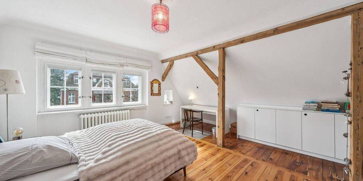 Doppelhaushälfte Berlin Zehlendorf - 9 Zimmer, 253 m&sup2;, 1.750.000&euro; | Angebot:26548196