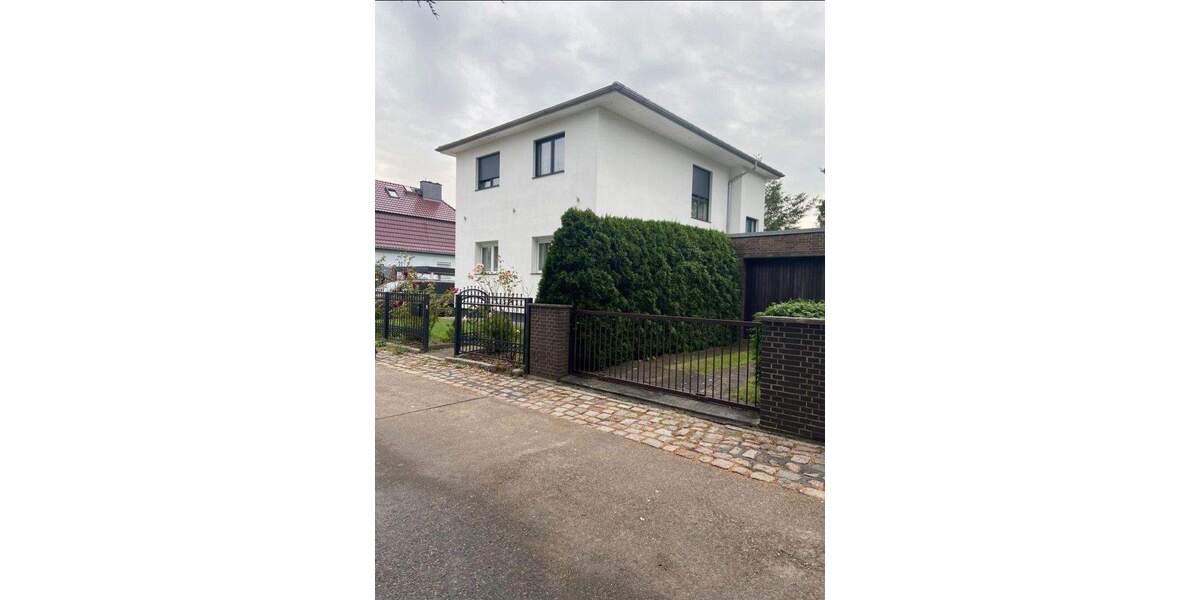 Einfamilienhaus Berlin Tegel - 7 Zimmer, 355 m&sup2;, 1.850.000&euro; | Angebot:25755943