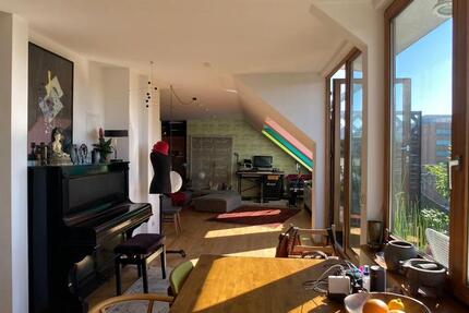Helle 3-Zi 90m² DG-Whg Terrasse Blick Tiergarten provisionsfrei