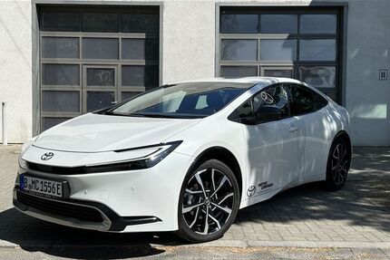 Toyota Prius 8.000 km 41.700 € Berlin 13403