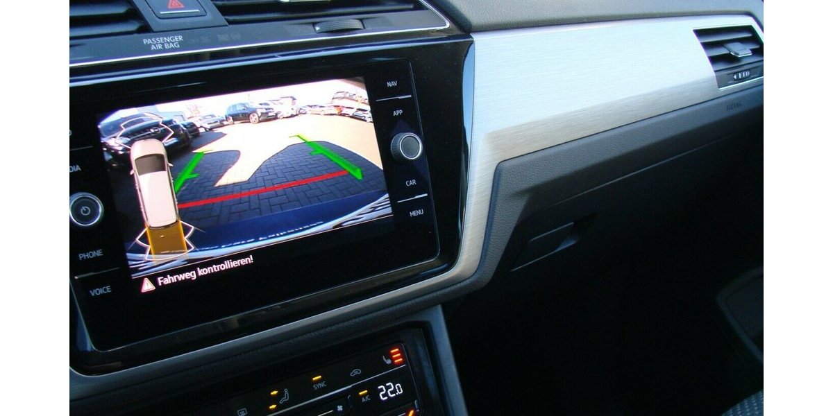 VW Touran 1.5TSI Comfortline 7-Sitzer ACC Standheizun 18.601 km 31.980 &euro; Falkensee 14612