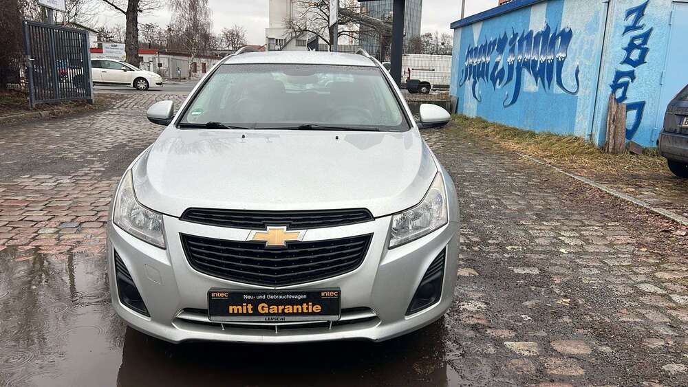 Chevrolet Cruze 174.503 km 4.299 &euro; Berlin 12043