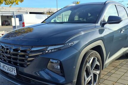 Hyundai TUCSON 32.757 km 28.900 &euro; Berlin 12359