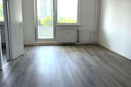 Wohnung Berlin Neu-Hohenschönhausen - 3 Zimmer, 71 m&sup2;, 959&euro; | Angebot:26584780