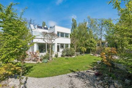 Haus Berlin Zehlendorf - 7 Zimmer, 300 m&sup2;, 2.500.000&euro; | Angebot:26646576