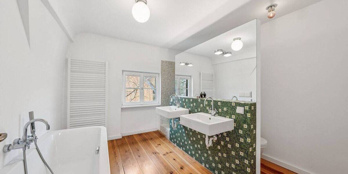 Doppelhaushälfte Berlin Zehlendorf - 9 Zimmer, 253 m&sup2;, 1.750.000&euro; | Angebot:26548196