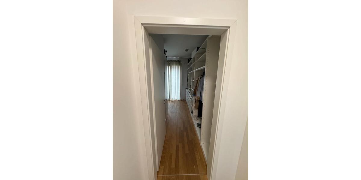 Etagenwohnung Berlin Friedrichshain-Kreuzberg - 4 Zimmer, 115 m&sup2;, 2.350&euro; | Angebot:27710830