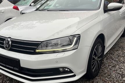 VW Jetta 122.000 km 10.999 &euro; Berlin 12055