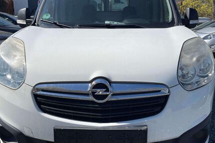 Opel Combo 154.000 km 3.980 &euro; Berlin 13353