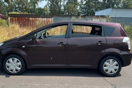 Toyota Corolla Verso 108.443 km 3.950 &euro; Berlin 13629