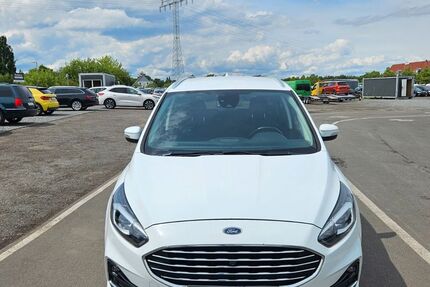 Ford Galaxy 182.975 km 13.999 &euro; Berlin 12099