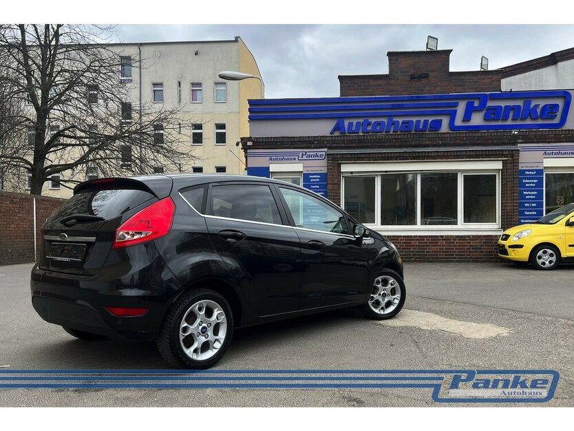 Ford Fiesta Titanium*Keyless*PDC*LED*Tel.*Chrom*GAS* 178.353 km 4.890 € Berlin 13187