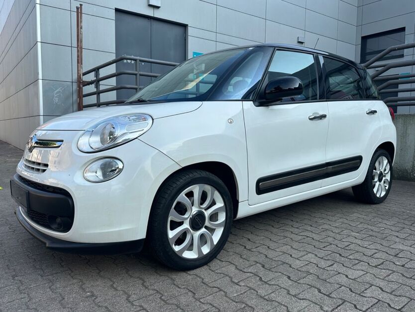 Fiat 500L 71.993 km 7.490 € Berlin 13353